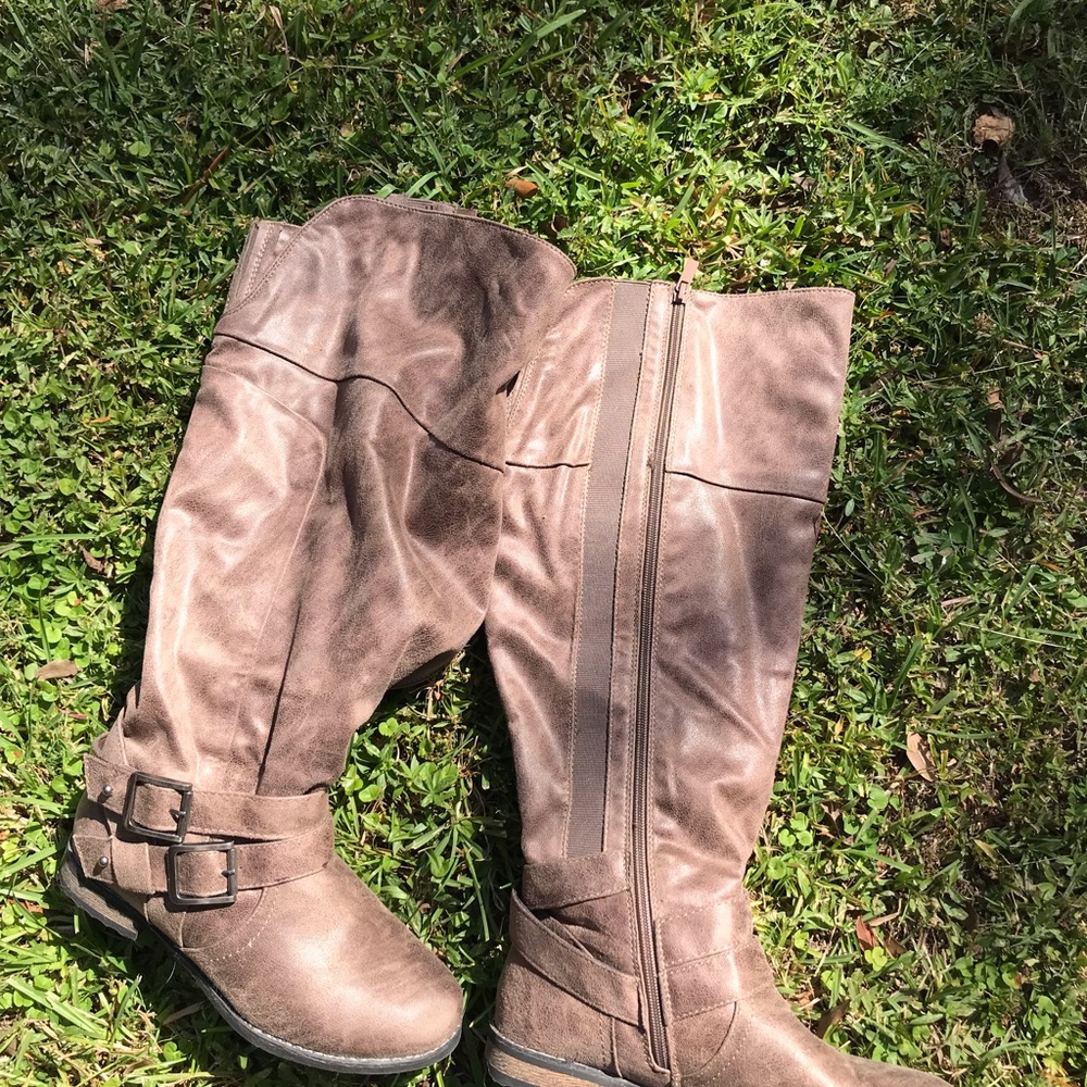 Torrid Knee High Brown Boots 8W